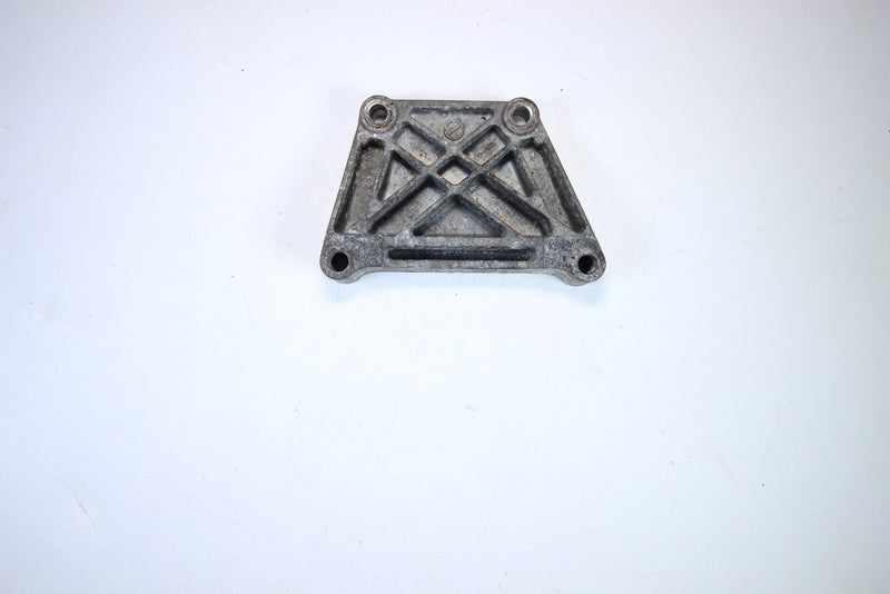 02 YAMAHA GP 1200 EXHAUST PIPE BRACKET 66V-14782-00-94