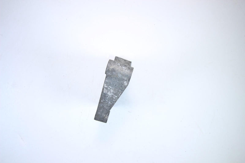 02 YAMAHA GP 1200 EXHAUST PIPE BRACKET 66V-14782-00-94