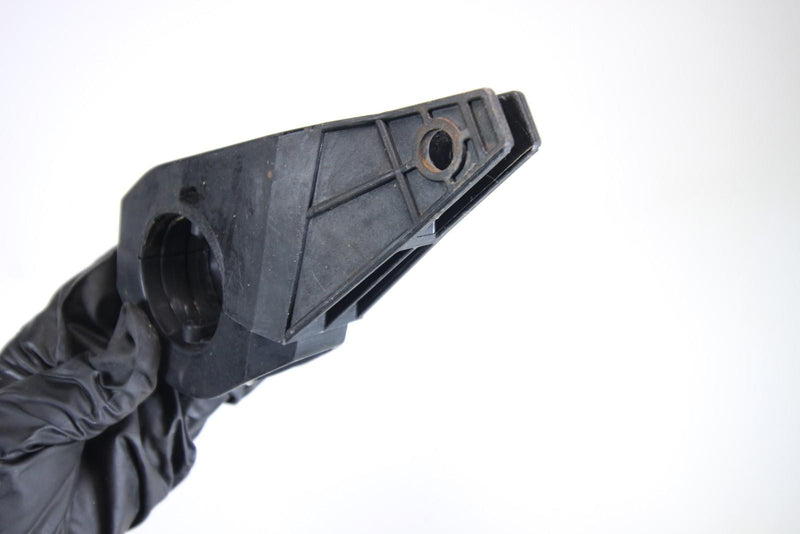 2004 KAWASAKI JET SKI ULTRA 150 JH1200 STEERING ARM CABLE HOLDER 13280-3709 1316