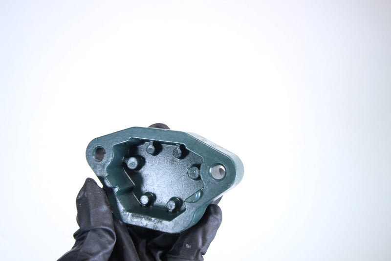 1995-2004 Yamaha OEM Engine Mount Riser Spacer Freshwater Wave Venture 1100