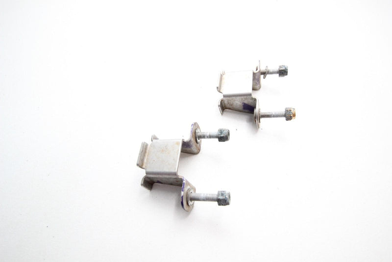 93 YAMAHA WRB700R VXR PRO FRONT SEAT LATCH HOOK