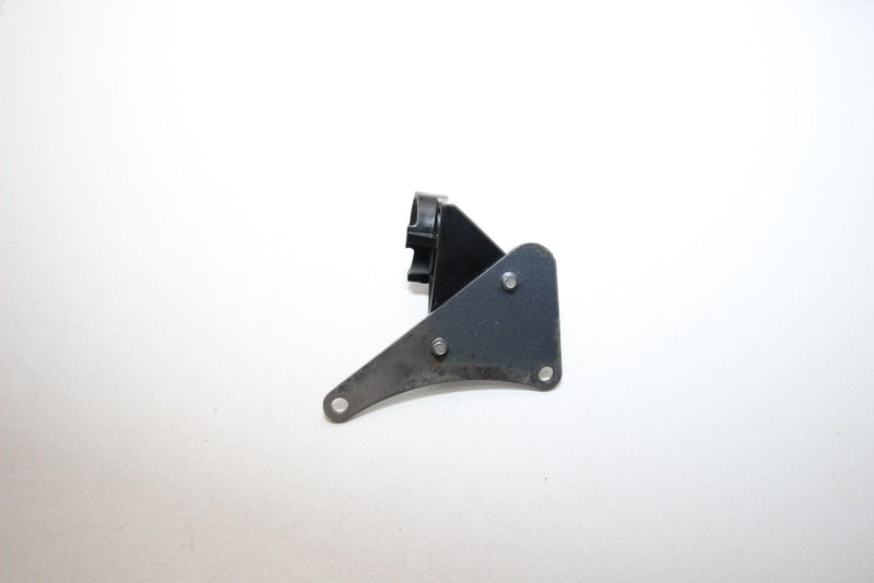 Yamaha VXR Pro 700 Hose bracket 6m6-14527