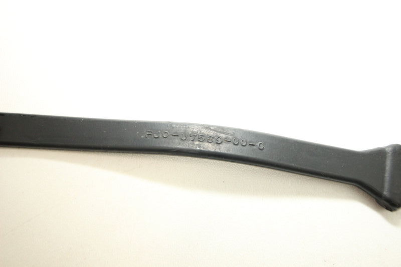 YAMAHA 700 760 1100 WAVE RAIDER EXHAUST MUFFLER STRAP BAND FJ0-U7569-00-0