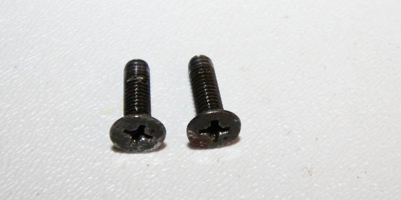 1996 Yamaha WaveRaider 1100 Oem Carburetor Fuel Dribble Plate Screws