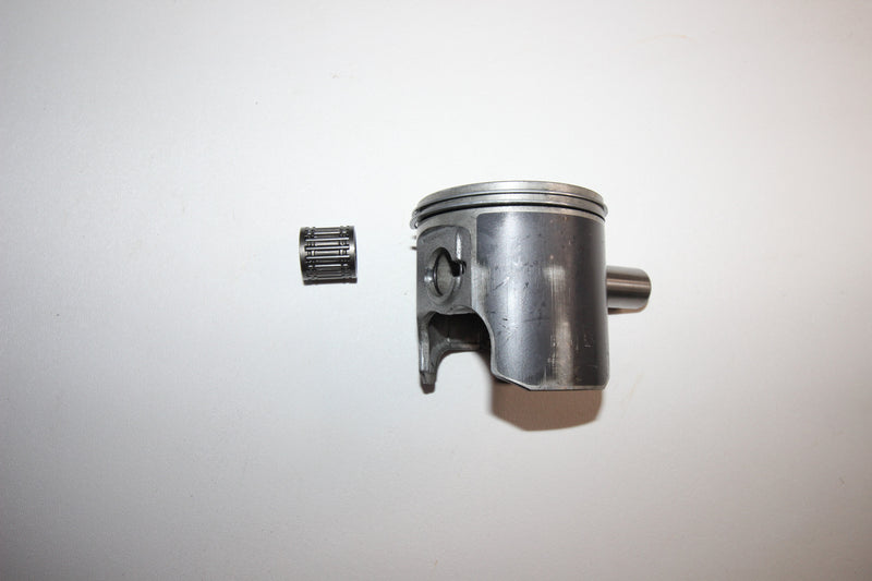 Kawasaki ZXI STX 900 Jet Ski ENGINE TOP END CYLINDER PISTON 1.00