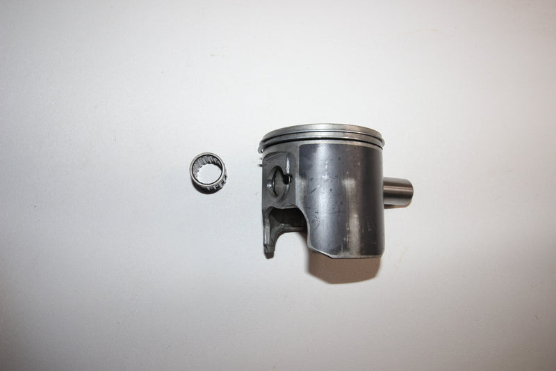 Kawasaki ZXI STX 900 Jet Ski ENGINE TOP END CYLINDER PISTON 1.00