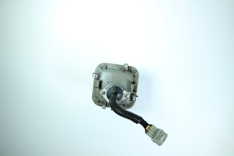 Kawasaki Jet Ski 1999-2005 Ultra 150 Starter Solenoid Regulator Electric Case