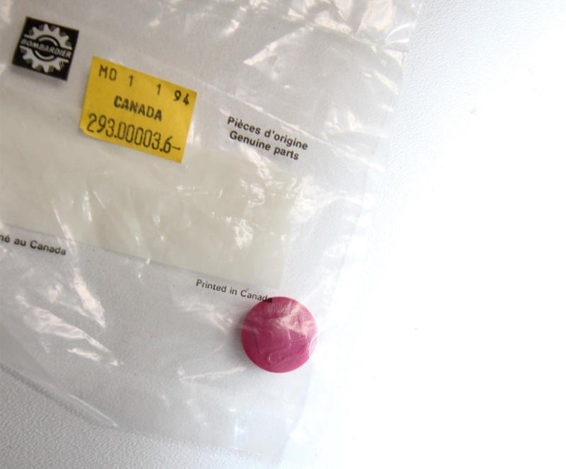 Sea-Doo New OEM pink Sealing Snap Cap, Wake Spark Challeger, 293000036 loc1158