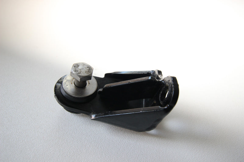 Seadoo GTX GSX LRV RX XP 951 947 Exhaust Pipe Mount Bracket 274000662 274001109