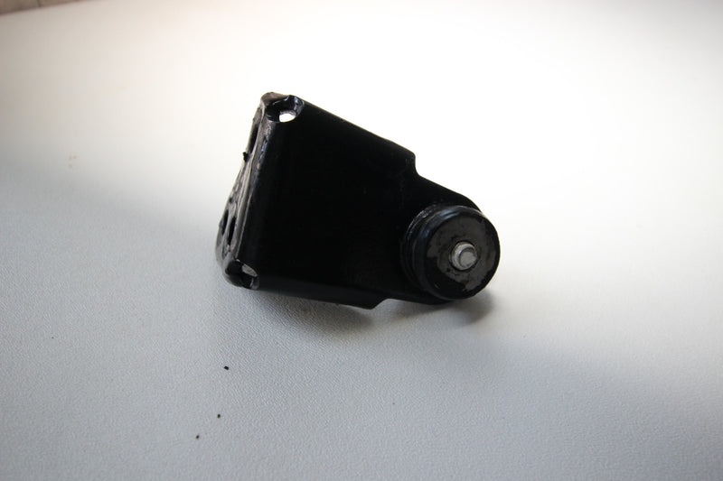 Seadoo GTX GSX LRV RX XP 951 947 Exhaust Pipe Mount Bracket 274000662 274001109