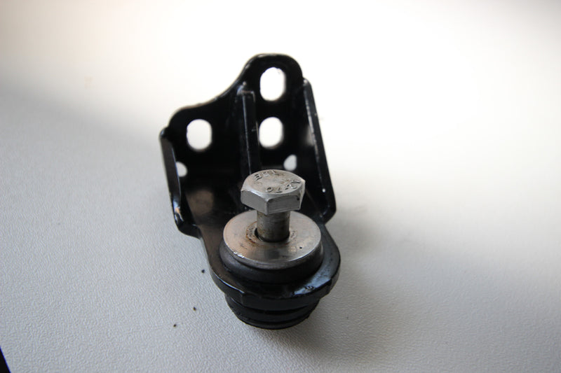 Seadoo GTX GSX LRV RX XP 951 947 Exhaust Pipe Mount Bracket 274000662 274001109