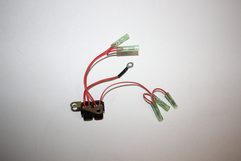 1999-2005 WaveRunner XLT 1200 Yamaha Electrical Fuse Block Holder Ass'y