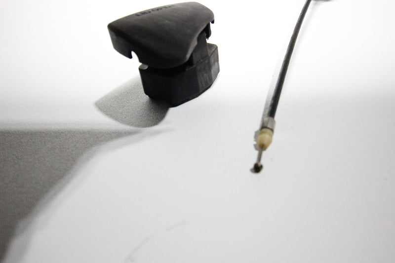 Yamaha Waverunner 2002-2005 FX1000 FX1100 FX140 Hood Latch  F1B-651A1-00-00