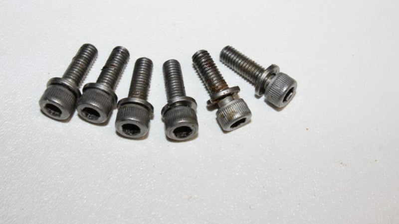 Yamaha Waverunner Superjet 650 701 61X Carb Base Plate Screws