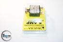 BLUE SEA SYSTEMS -7052 PUSH BUTTON CIRCUIT BREAKER 5 AMP QUICK CONNECT TERMINALS